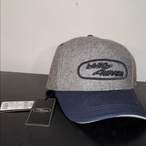 Land Rover hat